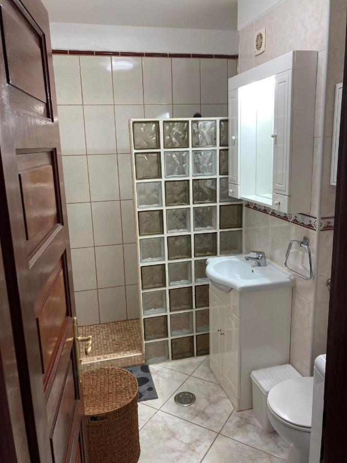 Victoria Court 2, Los Cristianos Guincho  Buitenkant foto
