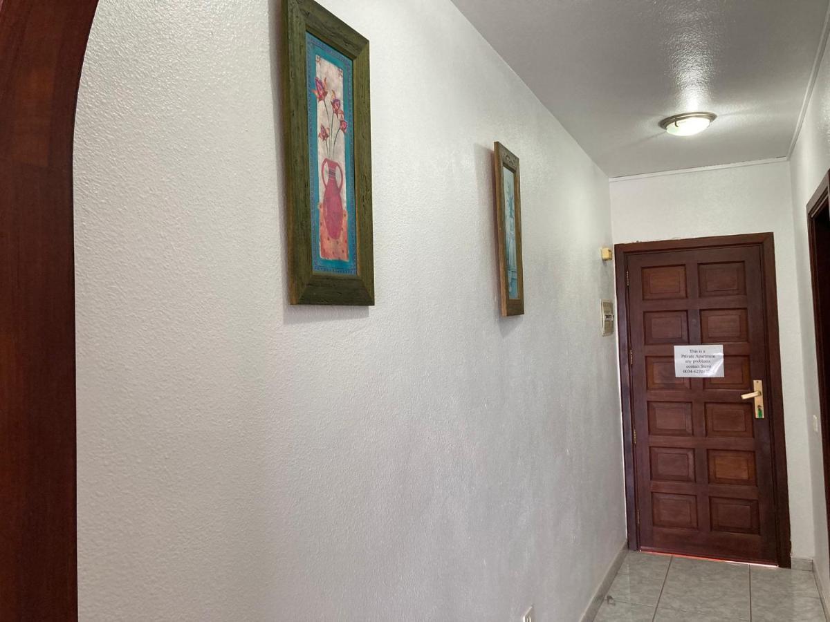 Victoria Court 2, Los Cristianos Guincho  Buitenkant foto